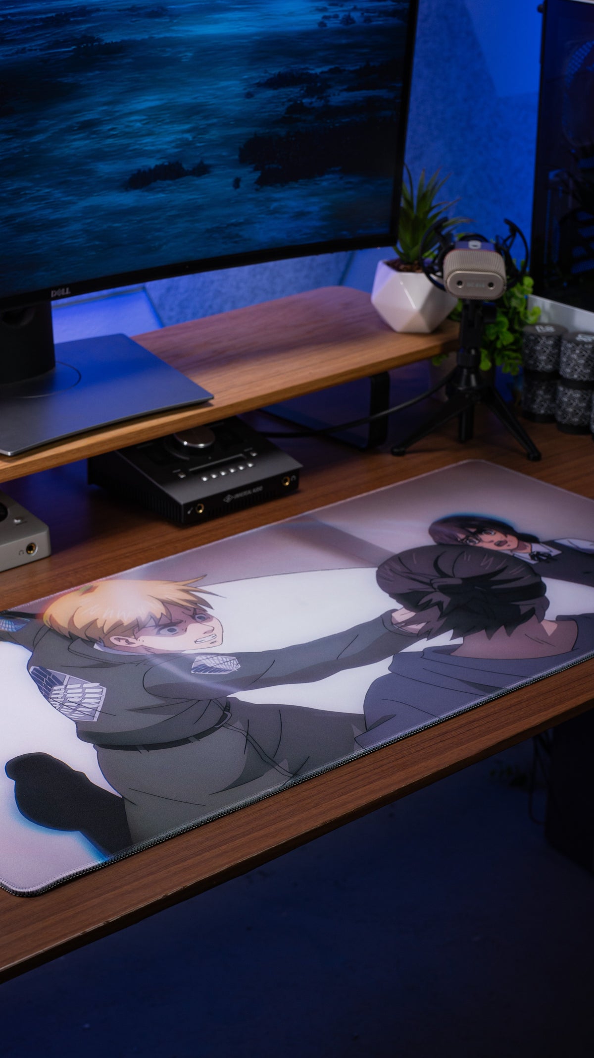 Attack on Titan Iconic Scenes Desk Mat